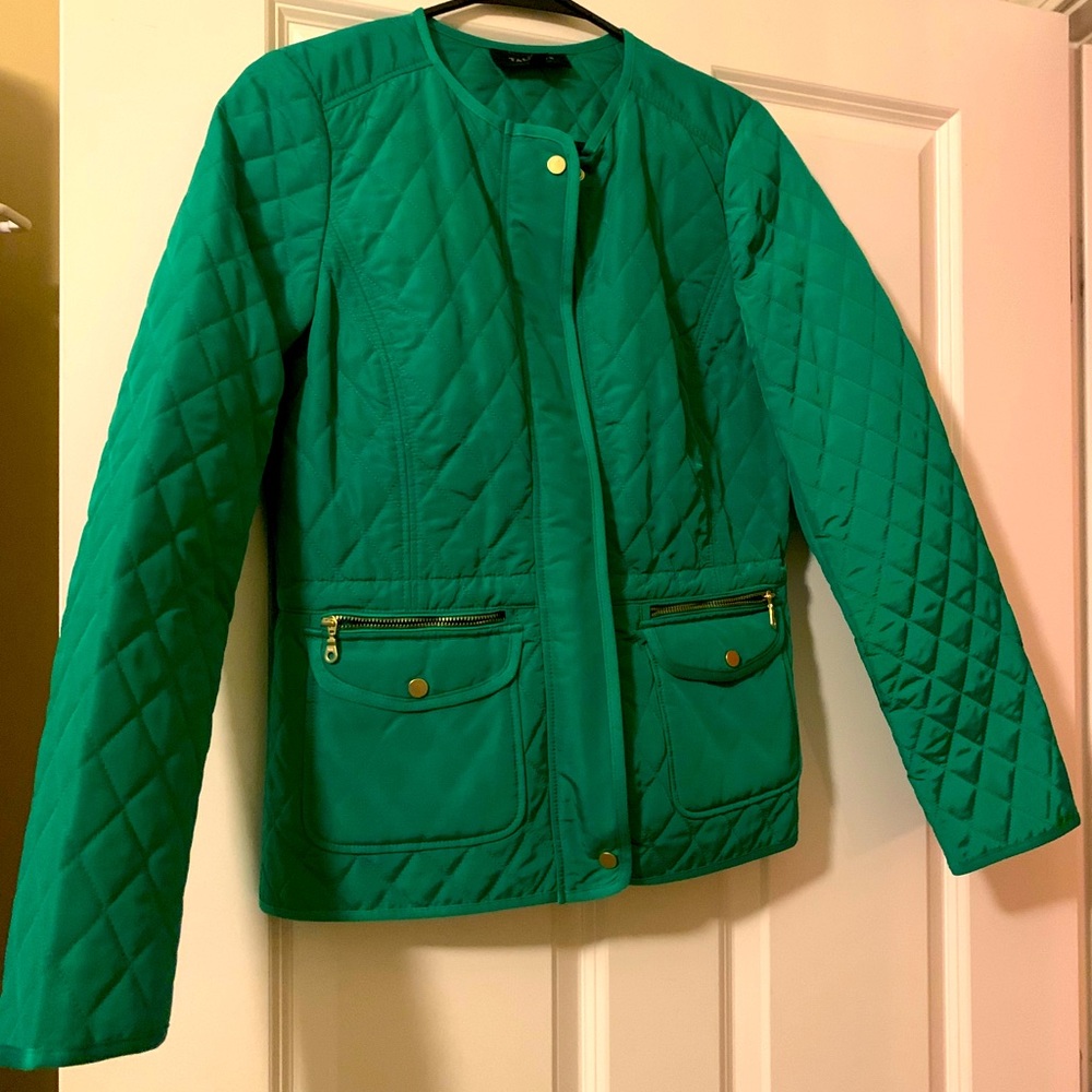 Gorgeous Kelly green quilted barn jacket